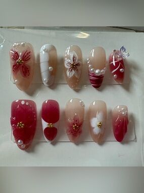 New 3D Red and Nude Floral Press-On Nail Set size medium
